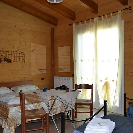 Bed & Breakfast Beb Casa Di Lety